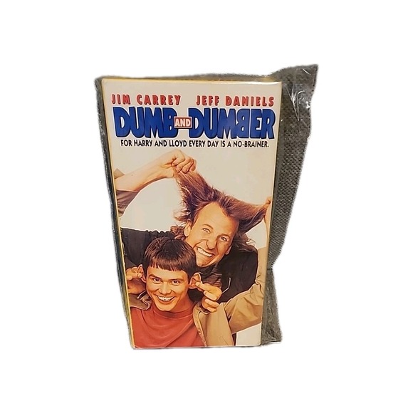 Dumb and Dumber VHS Tape Jim Carrey Jeff Daniels Comedy Movie - Picture 2 of 4